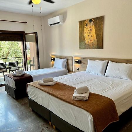 Dili Apartments Ierissos Dış mekan fotoğraf